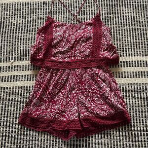 Abercrombie & Fitch Size small burgundy Cross back romper